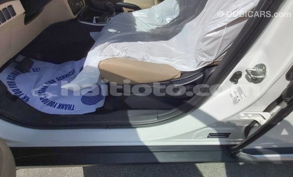 Acheter Import Voiture Mitsubishi Outlander Blanc à Import - Dubai, Artibonite Acheter Import Voiture Mitsubishi Outlander Blanc à Import - Dubai, Artibonite