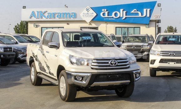 Acheter Import Voiture Toyota Hilux Blanc à Import - Dubai, Artibonite Acheter Import Voiture Toyota Hilux Blanc à Import - Dubai, Artibonite