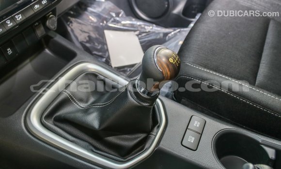Acheter Import Voiture Toyota Hilux Autre à Import - Dubai, Artibonite Acheter Import Voiture Toyota Hilux Autre à Import - Dubai, Artibonite