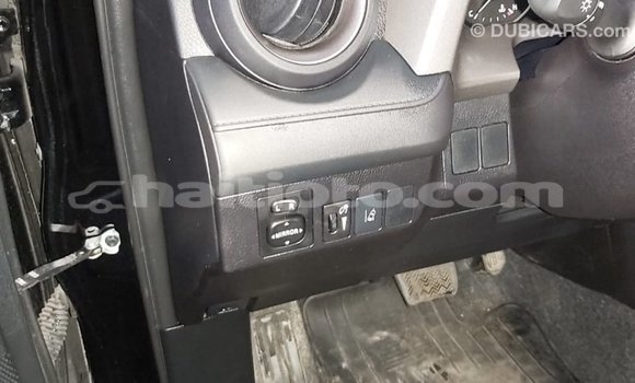 Acheter Import Voiture Toyota 4Runner Noir à Import - Dubai, Artibonite Acheter Import Voiture Toyota 4Runner Noir à Import - Dubai, Artibonite