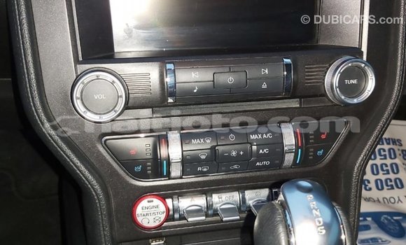 Acheter Import Voiture Ford Mustang Rouge à Import - Dubai, Artibonite Acheter Import Voiture Ford Mustang Rouge à Import - Dubai, Artibonite