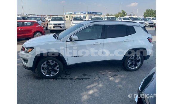 Acheter Import Voiture Jeep Compass Blanc à Import - Dubai, Artibonite Acheter Import Voiture Jeep Compass Blanc à Import - Dubai, Artibonite