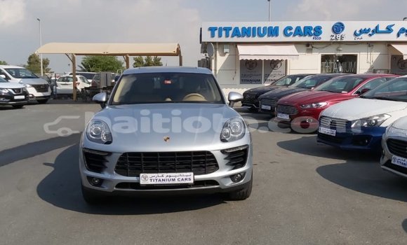 Acheter Import Voiture Porsche Macan Autre à Import - Dubai, Artibonite