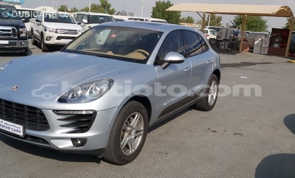 Acheter Import Voiture Porsche Macan Autre à Import - Dubai, Artibonite Acheter Import Voiture Porsche Macan Autre à Import - Dubai, Artibonite