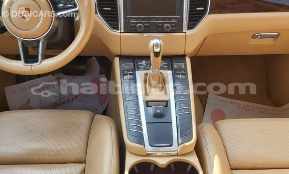 Acheter Import Voiture Porsche Macan Autre à Import - Dubai, Artibonite Acheter Import Voiture Porsche Macan Autre à Import - Dubai, Artibonite