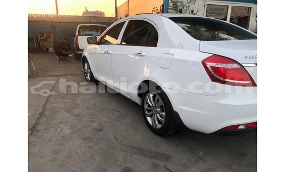 Acheter Import Voiture Geely Emgrand 7 Blanc à Import - Dubai, Artibonite Acheter Import Voiture Geely Emgrand 7 Blanc à Import - Dubai, Artibonite