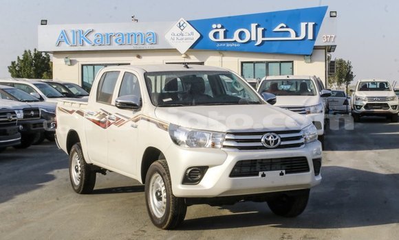 Acheter Import Voiture Toyota Hilux Blanc à Import - Dubai, Artibonite Acheter Import Voiture Toyota Hilux Blanc à Import - Dubai, Artibonite