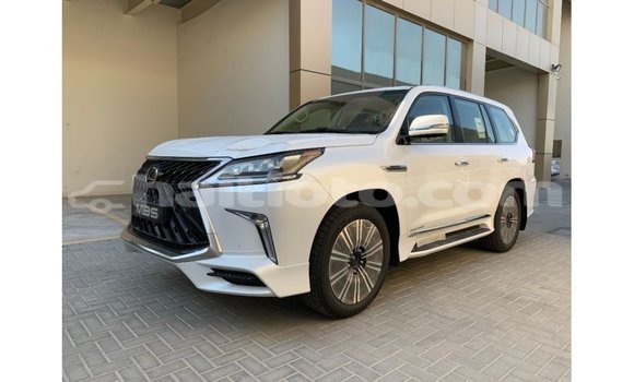 Acheter Import Voiture Lexus LX Blanc à Import - Dubai, Artibonite Acheter Import Voiture Lexus LX Blanc à Import - Dubai, Artibonite