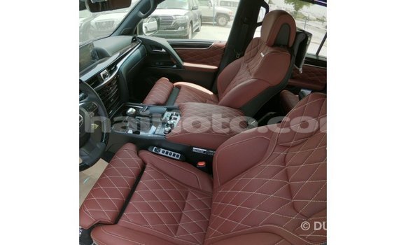 Acheter Import Voiture Lexus LX Blanc à Import - Dubai, Artibonite