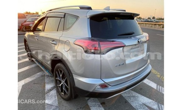 Acheter Import Voiture Toyota 4Runner Autre à Import - Dubai, Artibonite Acheter Import Voiture Toyota 4Runner Autre à Import - Dubai, Artibonite