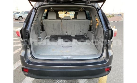 Acheter Import Voiture Toyota Highlander Autre à Import - Dubai, Artibonite Acheter Import Voiture Toyota Highlander Autre à Import - Dubai, Artibonite