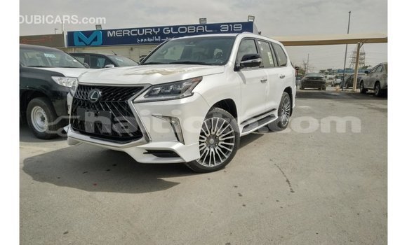 Acheter Import Voiture Lexus LX Blanc à Import - Dubai, Artibonite Acheter Import Voiture Lexus LX Blanc à Import - Dubai, Artibonite