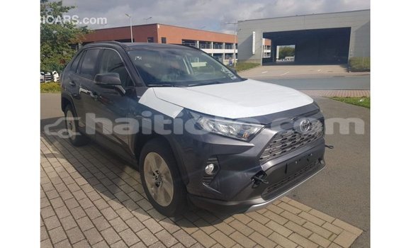 Buy Import Toyota 4Runner Other Car in Import - Dubai in Artibonite Buy Import Toyota 4Runner Other Car in Import - Dubai in Artibonite