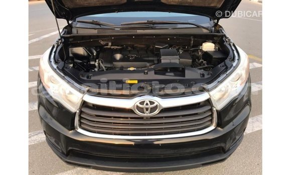 Acheter Import Voiture Toyota Highlander Noir à Import - Dubai, Artibonite Acheter Import Voiture Toyota Highlander Noir à Import - Dubai, Artibonite