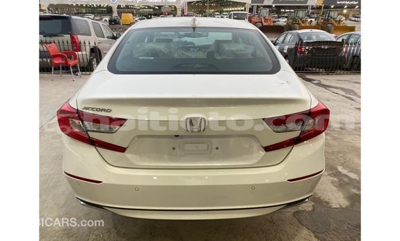 Acheter Import Voiture Honda Accord Blanc à Import - Dubai, Artibonite Acheter Import Voiture Honda Accord Blanc à Import - Dubai, Artibonite