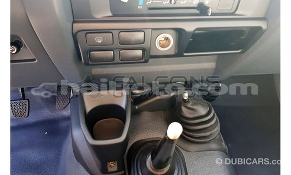 Acheter Import Voiture Toyota Land Cruiser Blanc à Import - Dubai, Artibonite Acheter Import Voiture Toyota Land Cruiser Blanc à Import - Dubai, Artibonite