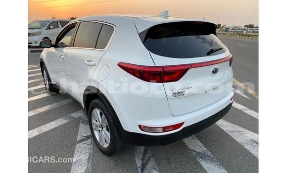 Acheter Import Voiture Kia Sportage Blanc à Import - Dubai, Artibonite Acheter Import Voiture Kia Sportage Blanc à Import - Dubai, Artibonite