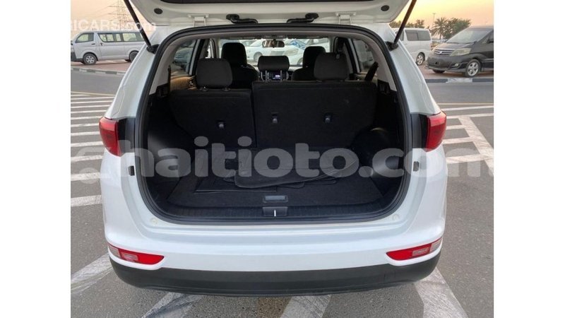 Big with watermark kia sportage artibonite import dubai 2747