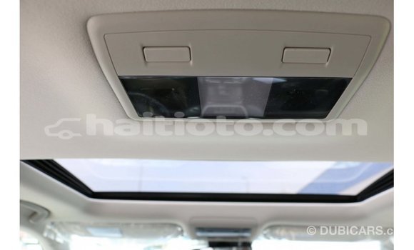 Acheter Import Voiture Toyota Land Cruiser Blanc à Import - Dubai, Artibonite Acheter Import Voiture Toyota Land Cruiser Blanc à Import - Dubai, Artibonite