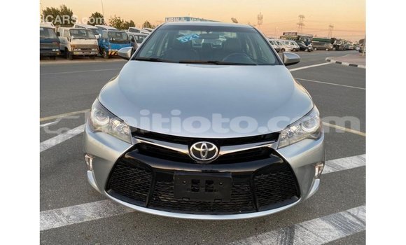 Acheter Import Voiture Toyota Camry Autre à Import - Dubai, Artibonite Acheter Import Voiture Toyota Camry Autre à Import - Dubai, Artibonite