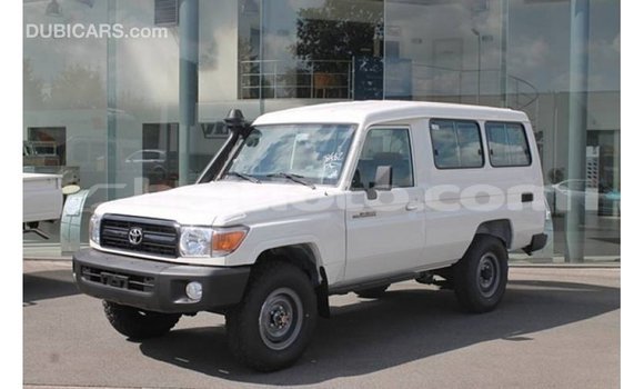 Buy Import Toyota Land Cruiser White Car in Import - Dubai in Artibonite Buy Import Toyota Land Cruiser White Car in Import - Dubai in Artibonite