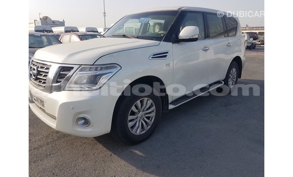 Acheter Import Voiture Nissan Patrol Blanc à Import - Dubai, Artibonite Acheter Import Voiture Nissan Patrol Blanc à Import - Dubai, Artibonite