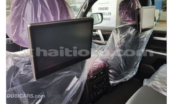 Acheter Import Voiture Toyota Land Cruiser Noir à Import - Dubai, Artibonite Acheter Import Voiture Toyota Land Cruiser Noir à Import - Dubai, Artibonite