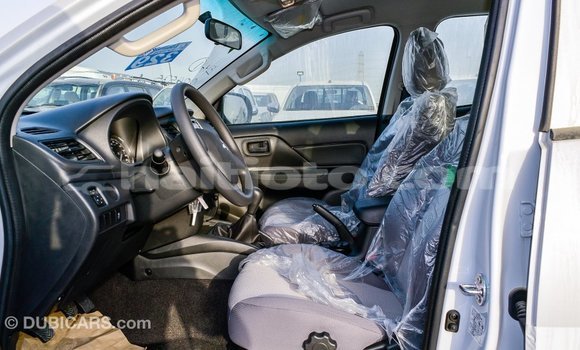 Acheter Import Voiture Mitsubishi L200 Blanc à Import - Dubai, Artibonite Acheter Import Voiture Mitsubishi L200 Blanc à Import - Dubai, Artibonite