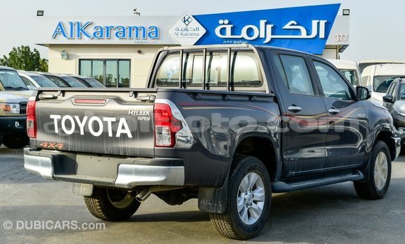 Acheter Import Voiture Toyota Hilux Autre à Import - Dubai, Artibonite Acheter Import Voiture Toyota Hilux Autre à Import - Dubai, Artibonite