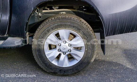 Acheter Import Voiture Toyota Hilux Autre à Import - Dubai, Artibonite Acheter Import Voiture Toyota Hilux Autre à Import - Dubai, Artibonite