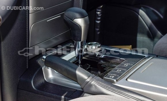 Acheter Import Voiture Toyota Land Cruiser Noir à Import - Dubai, Artibonite Acheter Import Voiture Toyota Land Cruiser Noir à Import - Dubai, Artibonite