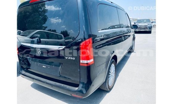 Acheter Import Voiture Mercedes-Benz Viano Noir à Import - Dubai, Artibonite Acheter Import Voiture Mercedes-Benz Viano Noir à Import - Dubai, Artibonite