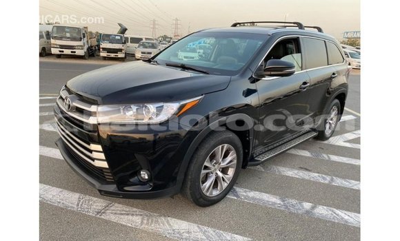 Acheter Import Voiture Toyota Highlander Noir à Import - Dubai, Artibonite Acheter Import Voiture Toyota Highlander Noir à Import - Dubai, Artibonite