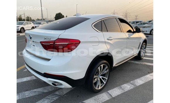 Acheter Import Voiture BMW X6 Blanc à Import - Dubai, Artibonite Acheter Import Voiture BMW X6 Blanc à Import - Dubai, Artibonite