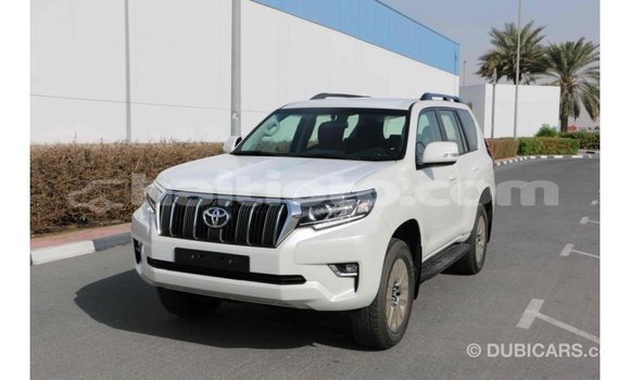 Acheter Import Voiture Toyota Prado Blanc à Import - Dubai, Artibonite Acheter Import Voiture Toyota Prado Blanc à Import - Dubai, Artibonite