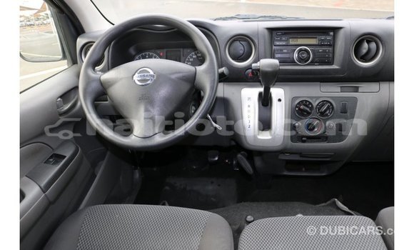 Acheter Import Voiture Nissan Urvan Blanc à Import - Dubai, Artibonite