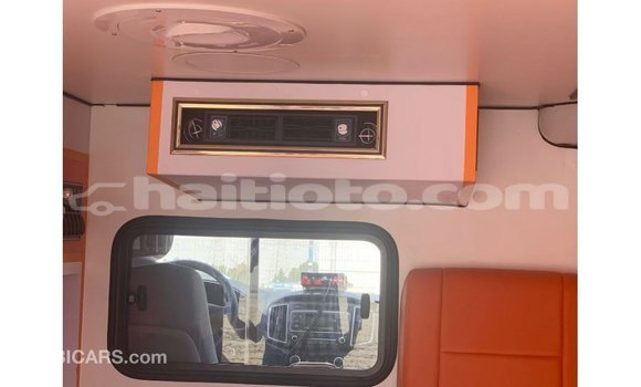 Acheter Import Voiture Hyundai Accent Blanc à Import - Dubai, Artibonite Acheter Import Voiture Hyundai Accent Blanc à Import - Dubai, Artibonite