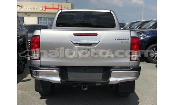 Acheter Import Voiture Toyota Hilux Autre à Import - Dubai, Artibonite Acheter Import Voiture Toyota Hilux Autre à Import - Dubai, Artibonite