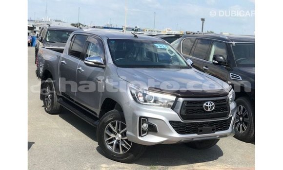Acheter Import Voiture Toyota Hilux Autre à Import - Dubai, Artibonite Acheter Import Voiture Toyota Hilux Autre à Import - Dubai, Artibonite