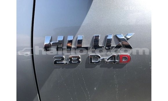 Acheter Import Voiture Toyota Hilux Autre à Import - Dubai, Artibonite Acheter Import Voiture Toyota Hilux Autre à Import - Dubai, Artibonite