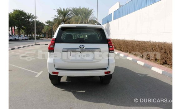 Acheter Import Voiture Toyota Prado Blanc à Import - Dubai, Artibonite Acheter Import Voiture Toyota Prado Blanc à Import - Dubai, Artibonite