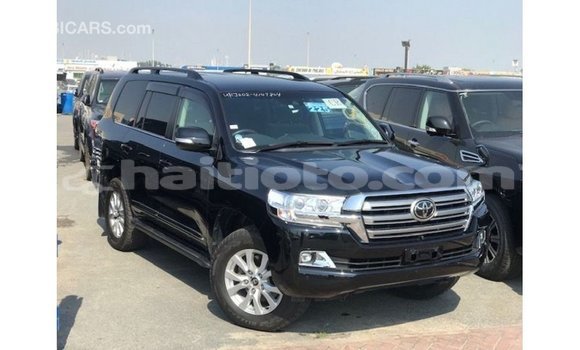Acheter Import Voiture Toyota Land Cruiser Noir à Import - Dubai, Artibonite Acheter Import Voiture Toyota Land Cruiser Noir à Import - Dubai, Artibonite