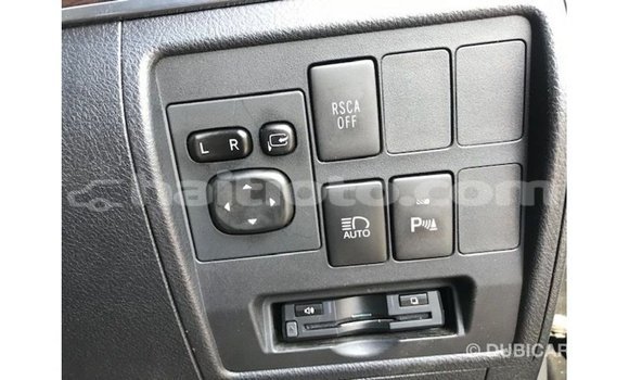 Acheter Import Voiture Toyota Land Cruiser Noir à Import - Dubai, Artibonite Acheter Import Voiture Toyota Land Cruiser Noir à Import - Dubai, Artibonite