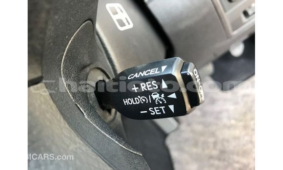 Acheter Import Voiture Toyota Land Cruiser Noir à Import - Dubai, Artibonite Acheter Import Voiture Toyota Land Cruiser Noir à Import - Dubai, Artibonite