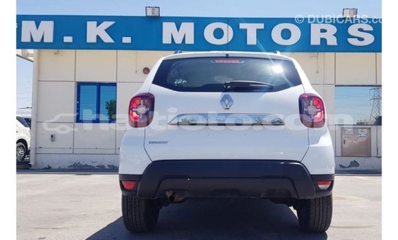 Acheter Import Voiture Renault Duster Blanc à Import - Dubai, Artibonite Acheter Import Voiture Renault Duster Blanc à Import - Dubai, Artibonite