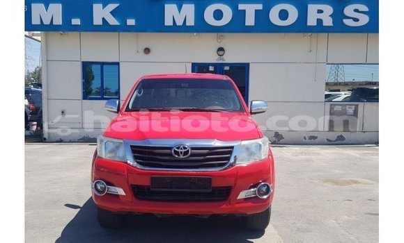 Acheter Import Voiture Toyota Hilux Rouge à Import - Dubai, Artibonite Acheter Import Voiture Toyota Hilux Rouge à Import - Dubai, Artibonite