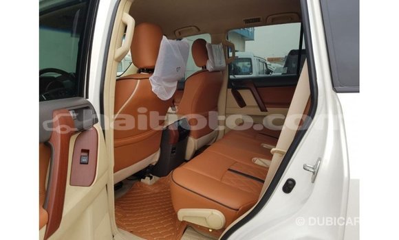 Acheter Import Voiture Toyota Prado Blanc à Import - Dubai, Artibonite Acheter Import Voiture Toyota Prado Blanc à Import - Dubai, Artibonite