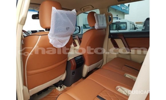 Acheter Import Voiture Toyota Prado Blanc à Import - Dubai, Artibonite Acheter Import Voiture Toyota Prado Blanc à Import - Dubai, Artibonite