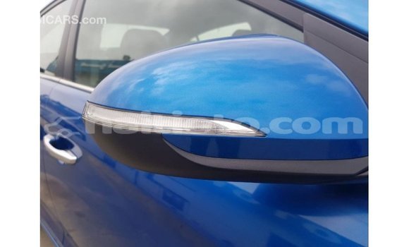 Acheter Import Voiture Hyundai Elantra Bleu à Import - Dubai, Artibonite Acheter Import Voiture Hyundai Elantra Bleu à Import - Dubai, Artibonite