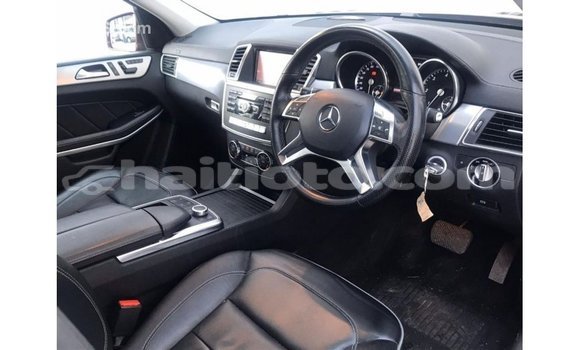 Acheter Import Voiture Mercedes-Benz GLE Noir à Import - Dubai, Artibonite Acheter Import Voiture Mercedes-Benz GLE Noir à Import - Dubai, Artibonite